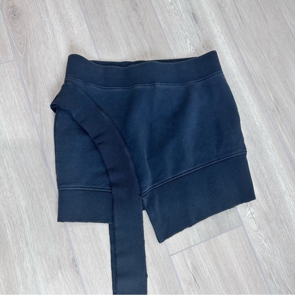 NWT The Attico Hannah asymmetrical mini skirt black size 42 US 4-6 - Picture 6 of 12